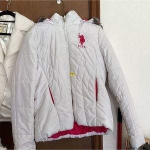 USPA Womens winter coat. Fur lining on hood.